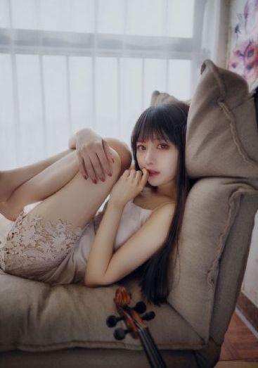 欧美丰满大乳_720电影在线看