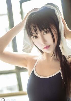 日韩免费精品视频_中英字幕1080