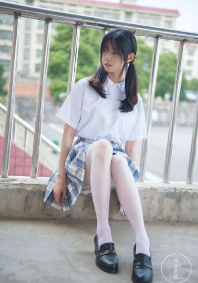 同桌扒了我的内裤还玩我全身微博_1080在线观看电视