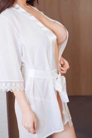 美女被插网站_BD国语高清视频播放