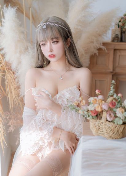 秀人网美女福利写真视频在线观看_DVD免费在线播放
